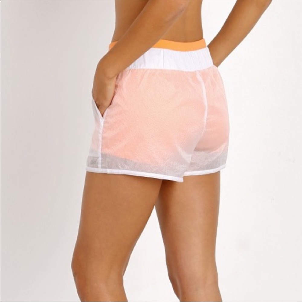 Alo yoga lined shorts